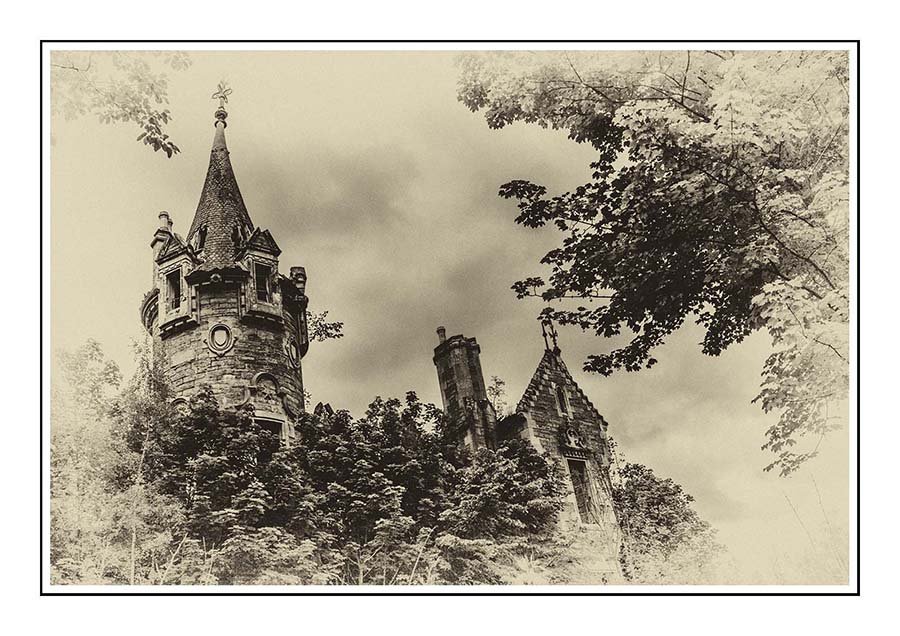 Michel Geeraert - dunalistairs castle